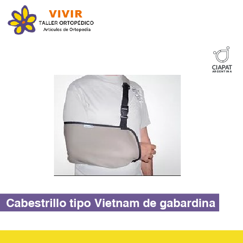En la imagen se muestra un cabestrillo tipo vietnam de gabardina en una persona.